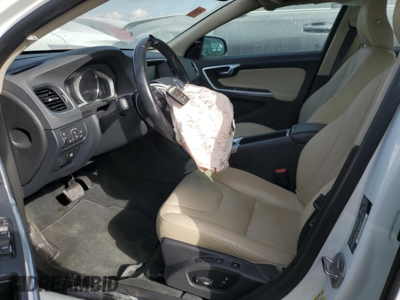 2018 Volvo S60 Inscription with VIN LYV402TK3JB170982, listed as a Copart auction lot 85951924 with 32,164 mi miles and Non repairable. Bid and sale history available at DreamBid. Image 7.