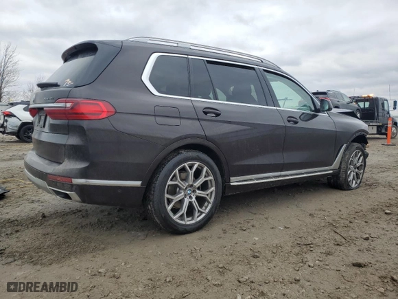 2022 BMW X7 xDrive40i with VIN 5UXCW2C04N9M75073, listed as a Copart auction lot 46825545 with 59,671 mi miles and Non Repairable. Bid and sale history available at carsss.com. Image 3.
