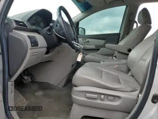 2011 Honda Odyssey EX-L with VIN 5FNRL5H63BB098661, listed as a Copart auction lot 52566345 with 177,071 mi miles and Salvage Title. Bid and sale history available at DreamBid. Image 7.