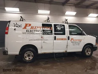 2010 GMC Savana Cargo Van with VIN 1GTZGFBA2A1107221, listed as a IAAI auction lot 41526369 with 91,243 mi miles. Bid and sale history available at carsss.com. Image 13.