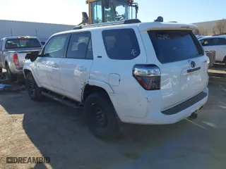 2020 Toyota 4Runner SR5 with VIN JTEBU5JR0L5762240, listed as a IAAI auction lot 41719421 with 59,381 mi miles. Bid and sale history available at carsss.com. Image 3.