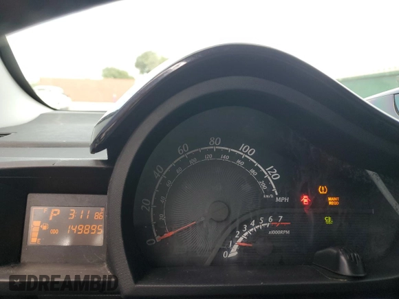 2013 Scion iQ z VIN JTNJJXB08DJ023545, wystawiony jako Copart lot #53999025 z przebiegiem 149 895 mil mil oraz Szkoda całkowita • Salvage title. Historia ofert i sprzedaży dostępna na DreamBid. Obrazek 9.