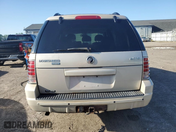 2005 Mercury Mountaineer Convenience with VIN 4M2DU86WX5ZJ31062, listed as a Copart auction lot 61642825 with 217,865 mi miles and Clean title. Bid and sale history available at DreamBid. Image 6.