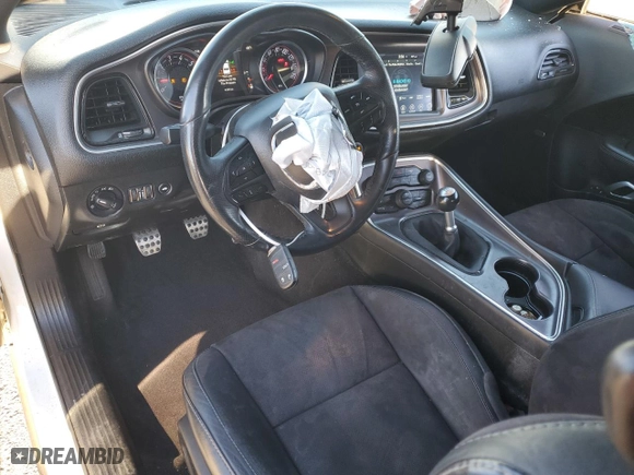 2018 Dodge Challenger R/T with VIN 2C3CDZBT8JH305633, listed as a Copart auction lot 88558595 with 41,099 mi miles and Salvage Title. Bid and sale history available at carsss.com. Image 8.