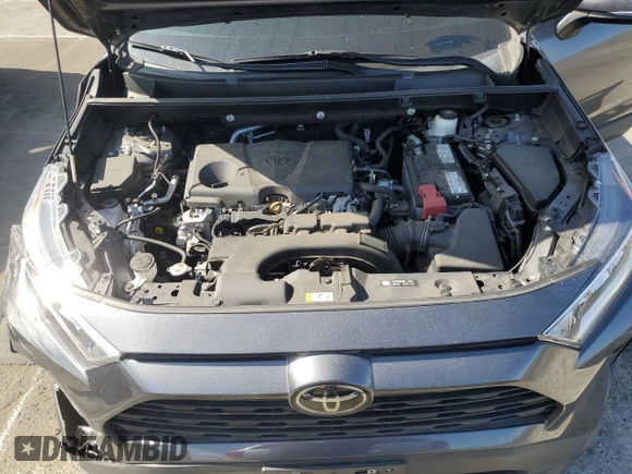 2021 Toyota RAV4 XLE Premium with VIN 2T3C1RFV3MC136191, listed as a Copart auction lot 61188995 with 53,524 mi miles and Salvage title. Bid and sale history available at DreamBid. Image 11.