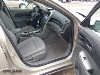 2015 Chevrolet Malibu LS with VIN 1G11A5SL3FF291940, listed as a IAAI auction lot 41832812 with 164,441 mi miles. Bid and sale history available at carsss.com. Image 5.