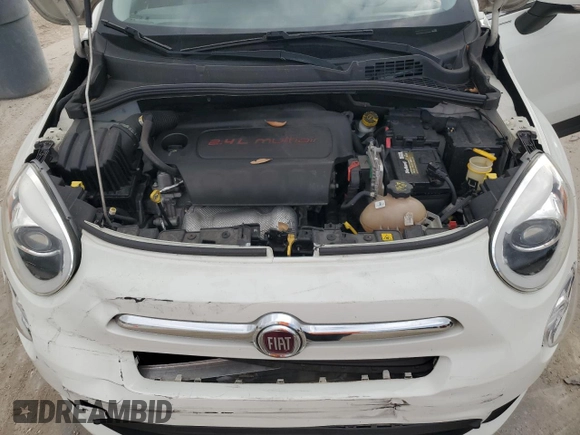2017 FIAT 500X Lounge z VIN ZFBCFXDB6HP622947, wystawiony jako Copart lot #44979985 z przebiegiem 57 373 mil mil oraz Szkoda całkowita • Salvage title. Historia ofert i sprzedaży dostępna na DreamBid. Obrazek 12.