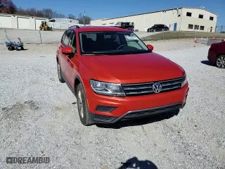 2019 Volkswagen Tiguan S with VIN 3VV1B7AX9KM151990, listed as a Copart auction lot 45568775 with 34,233 mi miles and Salvage Title. Bid and sale history available at carsss.com. Image 10.