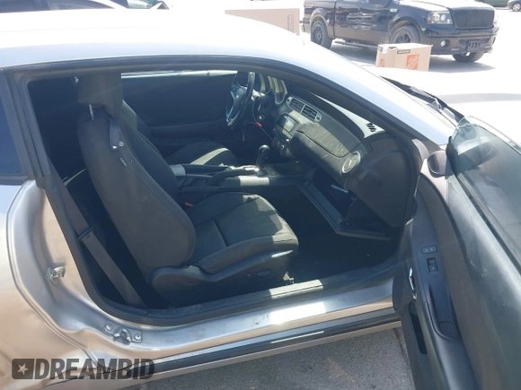 2012 Chevrolet Camaro 1LT with VIN 2G1FB1E32C9204069, listed as a IAAI auction lot 42577529 with 168,636 mi miles and . Bid and sale history available at DreamBid. Image 5.