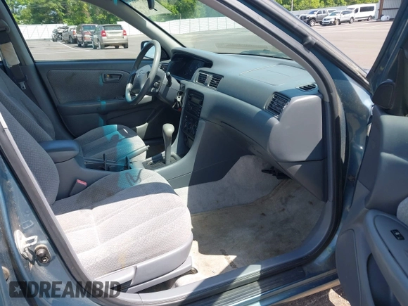 2001 Toyota Camry CE with VIN 4T1BG22K71U813310, listed as a IAAI auction lot 42559061 with 106,838 mi miles and . Bid and sale history available at DreamBid. Image 5.