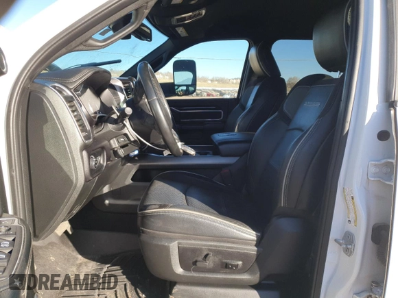 2021 Ram 2500 Laramie with VIN 3C6UR5FL4MG612250, listed as a Copart auction lot 82898924 with 52,008 mi miles and Clean Title. Bid and sale history available at carsss.com. Image 7.