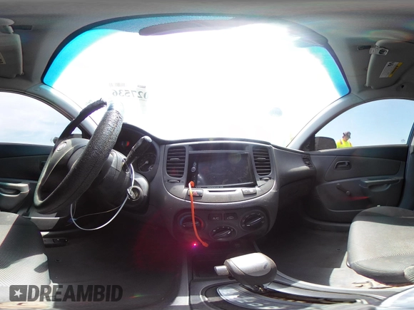 2008 Kia Rio LX with VIN KNADE123886374992, listed as a IAAI auction lot 42027536 with 129,916 mi miles and . Bid and sale history available at DreamBid. Image 18.