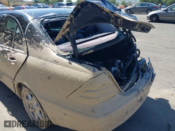 2001 Mercedes-Benz C 320 with VIN WDBRF64J81F020036, listed as a IAAI auction lot 41998198 with 111,407 mi miles and . Bid and sale history available at DreamBid. Image 12.