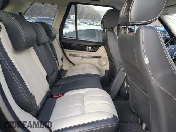 2011 Land Rover Range Rover Sport SC with VIN SALSP2E42BA292607, listed as a Copart auction lot 43800985 with 155,507 mi miles and Salvage Title. Bid and sale history available at carsss.com. Image 11.
