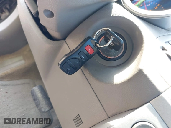 2006 Nissan Maxima SE with VIN 1N4BA41E96C823563, listed as a IAAI auction lot 42576331 with 204,896 mi miles and . Bid and sale history available at DreamBid. Image 11.