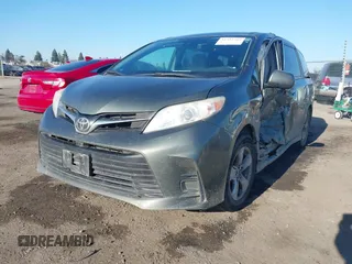 2018 Toyota Sienna LE Auto Access Seat with VIN 5TDKZ3DC5JS932357, listed as a IAAI auction lot 41332285 with 120,559 mi miles. Bid and sale history available at carsss.com. Image 2.