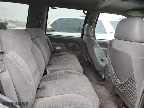 1997 Chevrolet Tahoe with VIN 1GNEK13R8VJ337069, listed as a Copart auction lot 44814735 with 328,287 mi miles and Clean Title. Bid and sale history available at carsss.com. Image 11.