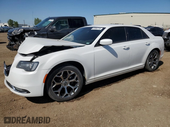 2016 Chrysler 300 S z VIN 2C3CCABG5GH324866, wystawiony jako Copart lot #61854715 z przebiegiem 160 249 mil mil oraz Szkoda całkowita • Salvage title. Historia ofert i sprzedaży dostępna na DreamBid. Obrazek 1.