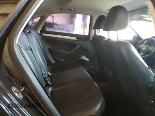 2012 Volkswagen Passat SE z VIN 1VWBP7A31CC031053, wystawiony jako Copart lot #59672125 z przebiegiem Nie podano mil oraz Szkoda całkowita • Salvage title. Historia ofert i sprzedaży dostępna na DreamBid. Obrazek 10.