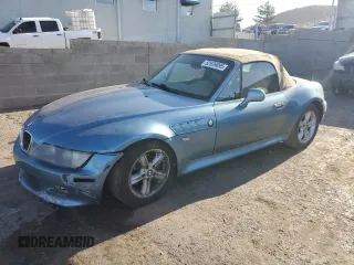 2001 BMW Z3 2.5 z VIN WBACN33491LM01798, wystawiony jako Copart lot #52539895 z przebiegiem 82 477 mil mil oraz Szkoda całkowita • Salvage title. Historia ofert i sprzedaży dostępna na DreamBid. Obrazek 1.