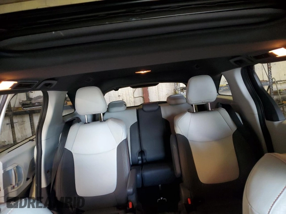 2021 Toyota Sienna XSE with VIN 5TDDRKEC5MS020642, listed as a Copart auction lot 49081755 with 53,489 mi miles and Salvage Title. Bid and sale history available at DreamBid. Image 10.