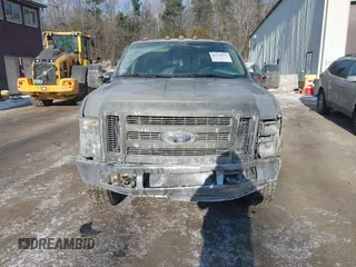 2008 Ford Super Duty F-250 SRW XL with VIN 1FTSX21Y38EB93621, listed as a IAAI auction lot 41379532 with 225,489 mi miles. Bid and sale history available at carsss.com. Image 12.
