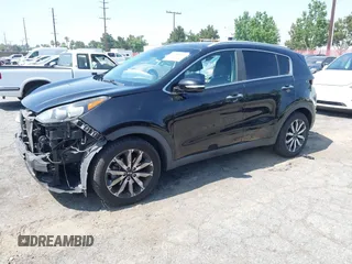 2017 Kia Sportage EX z VIN KNDPN3ACXH7178768, wystawiony jako IAAI lot #42608197 z przebiegiem 137 239 mil mil oraz . Historia ofert i sprzedaży dostępna na DreamBid. Obrazek 2.