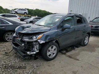 2022 Chevrolet Trax LT with VIN KL7CJPSM3NB540129, listed as a Copart auction lot 63597584 with 32,087 mi miles and Salvage title. Bid and sale history available at DreamBid. Image 1.