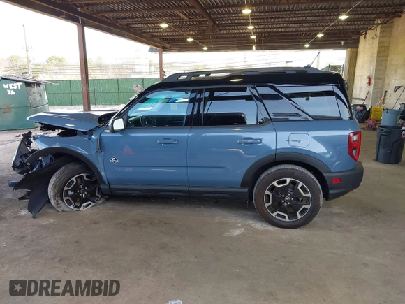 2024 Ford Bronco Sport Outer Banks z VIN 3FMCR9C61RRF73716, wystawiony jako IAAI lot #41914834 z przebiegiem 1 295 mil mil oraz . Historia ofert i sprzedaży dostępna na DreamBid. Obrazek 15.