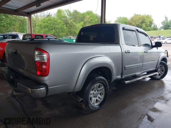 2004 Toyota Tundra SR5 with VIN 5TBDT441X4S465903, listed as a IAAI auction lot 42111517 with 283,929 mi miles and . Bid and sale history available at DreamBid. Image 4.
