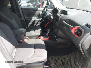 2018 Jeep Renegade Trailhawk with VIN ZACCJBCB3JPG76327, listed as a IAAI auction lot 42299355 with 85,996 mi miles and . Bid and sale history available at DreamBid. Image 5.