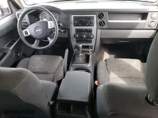 2008 Jeep Commander Sport with VIN 1J8HG48K78C187655, listed as a Copart auction lot 49727425 with 244,329 mi miles and Salvage Title. Bid and sale history available at carsss.com. Image 8.