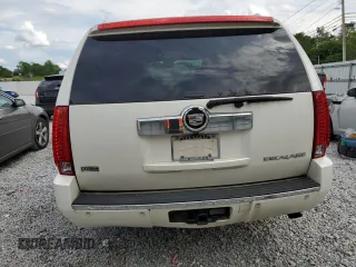 2011 Cadillac Escalade ESV Premium z VIN 1GYS4JEF6BR397965, wystawiony jako Copart lot #58963715 z przebiegiem 210 670 mil mil oraz Czysty tytuł • Clean title. Historia ofert i sprzedaży dostępna na DreamBid. Obrazek 6.