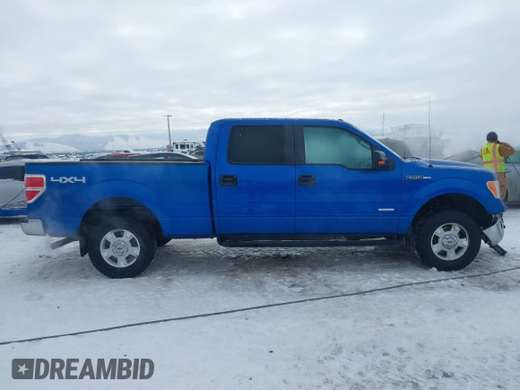 2011 Ford F-150 XLT with VIN 1FTFW1ET6BFC66155, listed as a IAAI auction lot 41515732 with 161,393 mi miles. Bid and sale history available at carsss.com. Image 14.