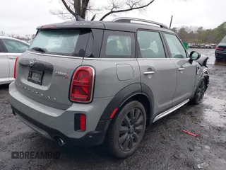 2023 MINI Countryman Cooper S z VIN WMZ53BR04P3P59741, wystawiony jako IAAI lot #41961248 z przebiegiem 29 095 mil mil oraz . Historia ofert i sprzedaży dostępna na DreamBid. Obrazek 4.