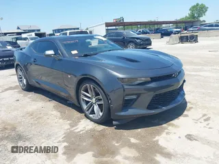 2016 Chevrolet Camaro 2SS z VIN 1G1FH1R71G0160612, wystawiony jako IAAI lot #42316479 z przebiegiem 67 601 mil mil oraz . Historia ofert i sprzedaży dostępna na DreamBid. Obrazek 1.