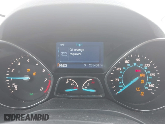 2014 Ford Escape SE with VIN 1FMCU9G97EUC50213, listed as a IAAI auction lot 42130075 with 235,406 mi miles. Bid and sale history available at carsss.com. Image 7.