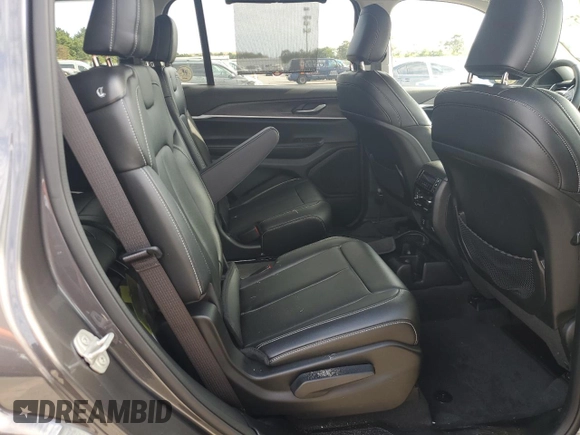 2023 Jeep Grand Cherokee Limited с VIN 1C4RJKBG4P8840711, выставлен на аукционе Copart как лот 69514574 с пробегом 8 045 миль миль и Списание • Salvage title. История ставок и продаж доступна на DreamBid. Изображение 11.