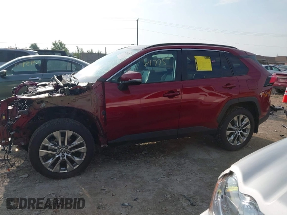 2021 Toyota RAV4 XLE Premium with VIN 2T3A1RFV6MW151550, listed as a IAAI auction lot 42764775 with 41,377 mi miles and . Bid and sale history available at DreamBid. Image 15.