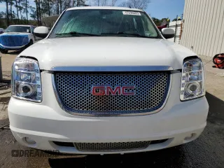 2011 GMC Yukon Denali with VIN 1GKS2EEF1BR121720, listed as a Copart auction lot 47296805 with 291,412 mi miles and Salvage Title. Bid and sale history available at carsss.com. Image 5.