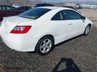 2008 Honda Civic Cpe EX-L with VIN 2HGFG12908H562786, listed as a IAAI auction lot 41479885 with 158,928 mi miles. Bid and sale history available at carsss.com. Image 4.
