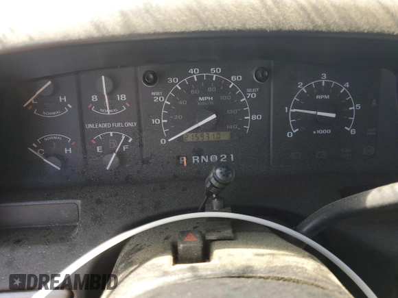1994 Ford Bronco Custom with VIN 1FMEU15H2RLB24261, listed as a Copart auction lot 52582645 with 215,931 mi miles and Clean Title. Bid and sale history available at DreamBid. Image 9.