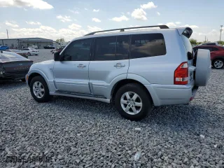 2006 Mitsubishi Montero LTD with VIN JA4MW51SX6J004048, listed as a Copart auction lot 52954555 with 175,823 mi miles and Clean Title. Bid and sale history available at carsss.com. Image 2.