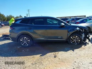 2024 Kia Sportage EX with VIN KNDPV3DF2R7235620, listed as a IAAI auction lot 41598170 with 18,451 mi miles. Bid and sale history available at carsss.com. Image 13.