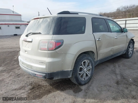 2013 GMC Acadia SLT with VIN 1GKKVRKD3DJ114464, listed as a IAAI auction lot 41521100 with 178,182 mi miles. Bid and sale history available at carsss.com. Image 4.