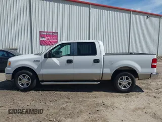 2008 Ford F-150 XLT z VIN 1FTPW12V78FB88942, wystawiony jako IAAI lot #42535564 z przebiegiem 239 965 mil mil oraz . Historia ofert i sprzedaży dostępna na DreamBid. Obrazek 14.