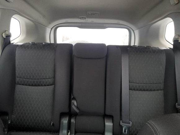 2019 Nissan Rogue SV with VIN JN8AT2MV9KW372227, listed as a Copart auction lot 46036175 with 142,377 mi miles and Clean Title. Bid and sale history available at carsss.com. Image 10.