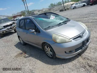 2008 Honda Fit Sport with VIN JHMGD38658S064322, listed as a IAAI auction lot 41517787 with 217,114 mi miles. Bid and sale history available at carsss.com. Image 1.