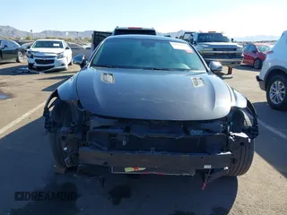2019 Kia Stinger GT with VIN KNAE35LC3K6059198, listed as a IAAI auction lot 41599686 with 82,886 mi miles. Bid and sale history available at carsss.com. Image 6.