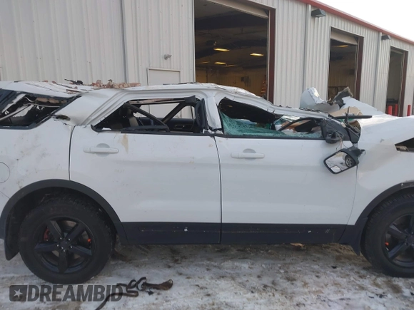 2017 Ford Explorer XLT с VIN 1FM5K8D84HGA25190, выставлен на аукционе IAAI как лот 41429617 с пробегом Не указан миль и . История ставок и продаж доступна на DreamBid. Изображение 12.
